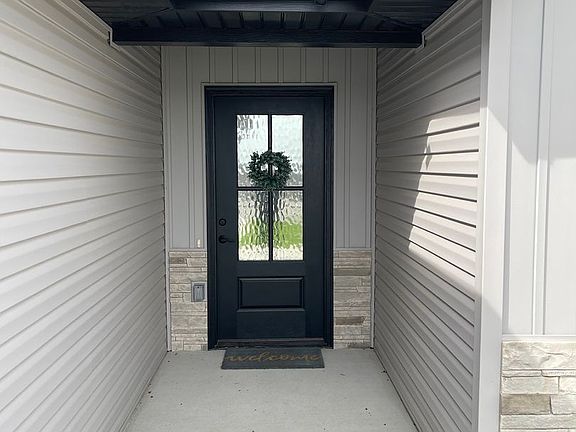 5th image of 925 Cottage Hill Way