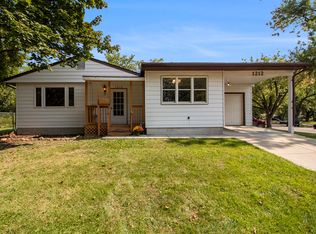 1212 City Dr, Ann Arbor, MI 48103