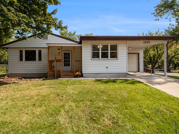 1212 City Dr, Ann Arbor, MI 48103