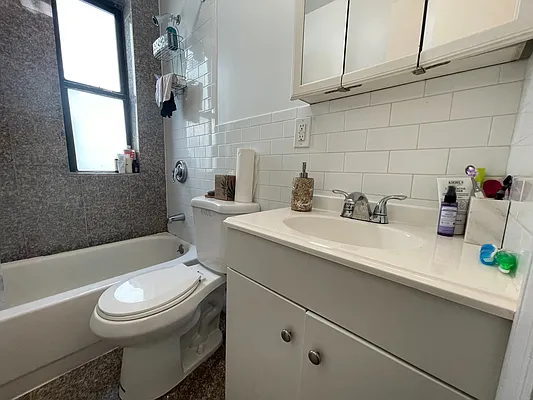 Rented by Keller Williams NYC | media 13