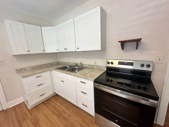 New stove and cabinets