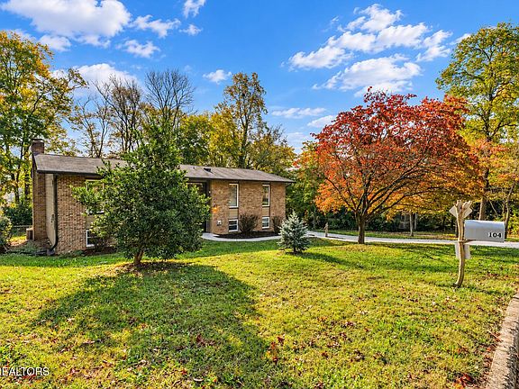 4th image of 104 Newport Dr