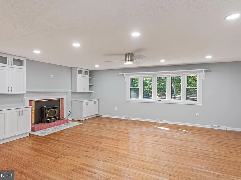 270 Olde Concord Rd — Photo 11