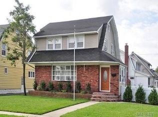 20 Huntington Ave, Lynbrook, NY