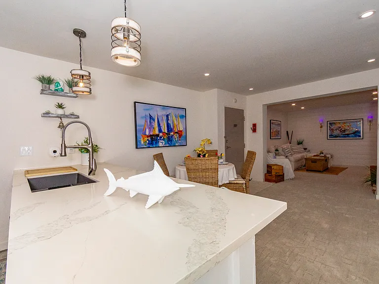 28121 Highridge Rd #305 — Photo 15