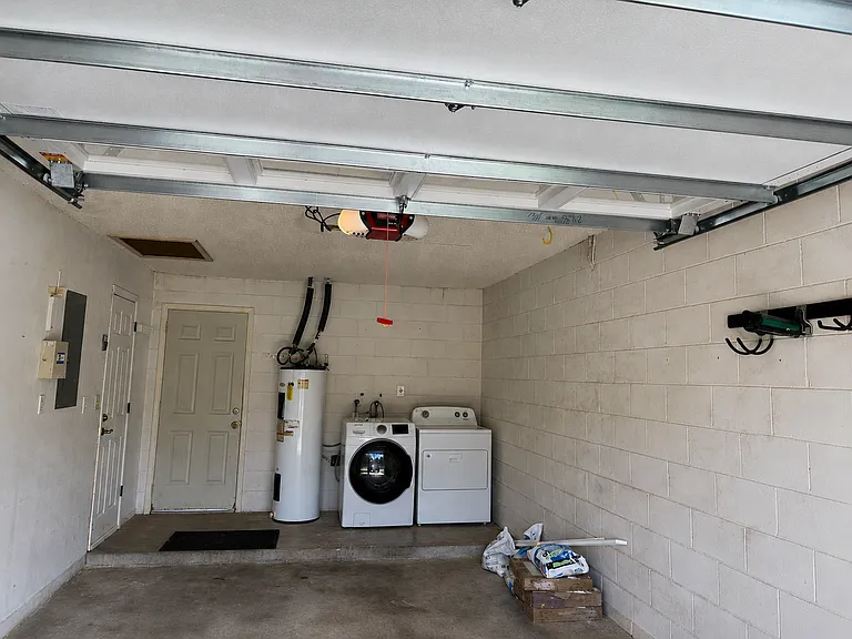 758 S Edgemon Ave — Photo 13