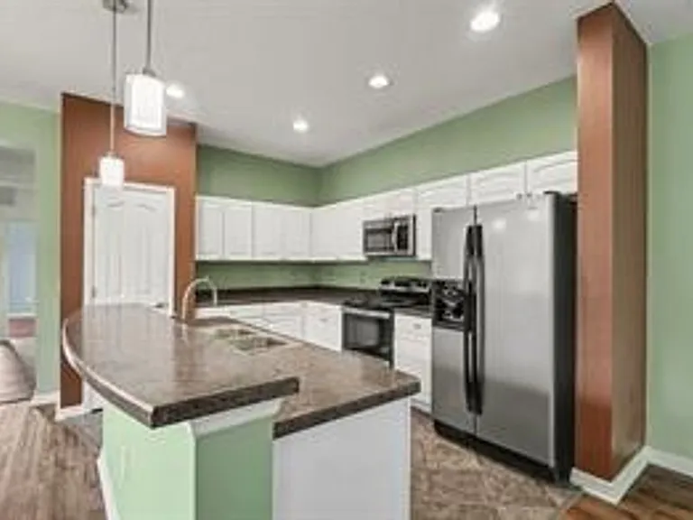 599 Lake Eagle Ln — Photo 6