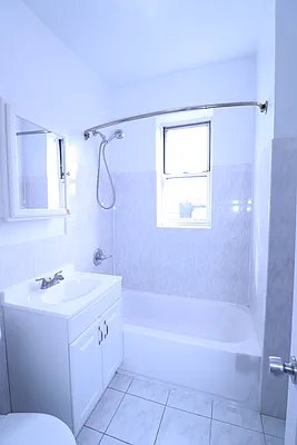 Rented by A&E Real Estate Management | media 6