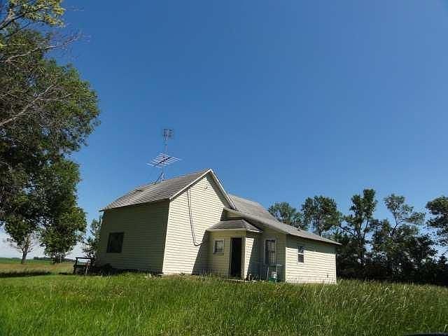 1st image of 85795 County Road 21