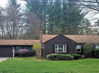 47 Charlton St, Oxford, MA 01540