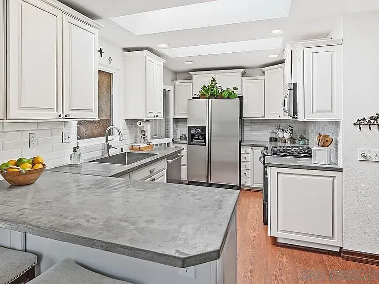 15404 Nawa Ct — Photo 18