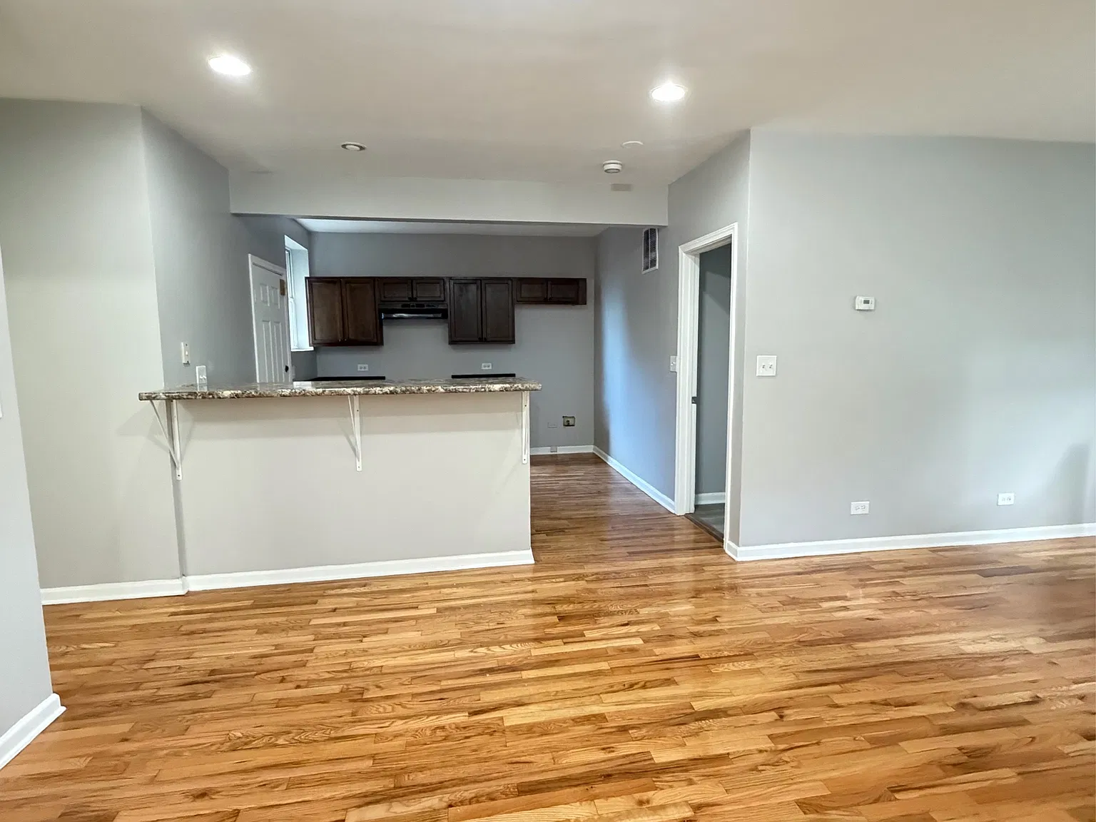 9118-9124 South Dauphin Avenue - 9118-1E — Photo 2