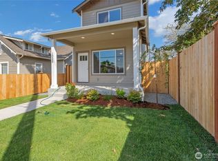 1025 E 64th St, Tacoma, WA 98404
