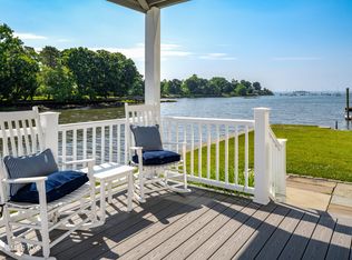 633 Steamboat Rd APT 5, Greenwich, CT 06830