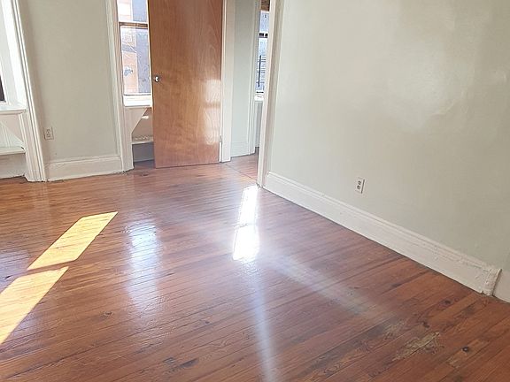 2nd image of 431 E 119th St #4