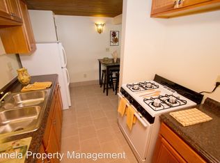 4608 S 20th St APT 3, Milwaukee, WI 53221