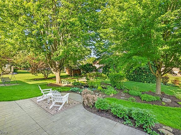 5th image of 1112 Ledgebrook Dr