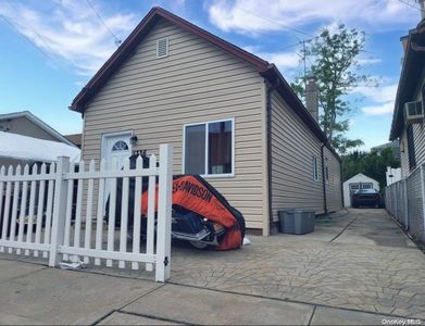 1336 Scimitar Avenue, Elmont, NY, 11003