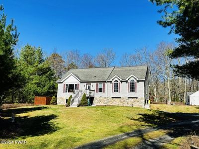 105 Cherokee Trl, Dingmans Ferry, PA, 18328