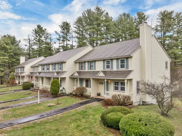 316 Winding Pond Road #316, Londonderry, NH 03053