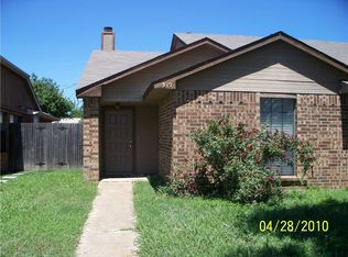 312 W Warrior Trl, Grand Prairie, TX 75052