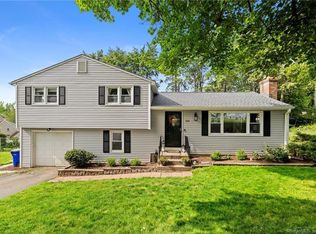 214 North St, Windsor Locks, CT 06096