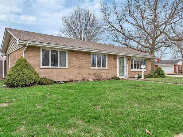 139 Jeanne Dr, Manteno, IL 60950