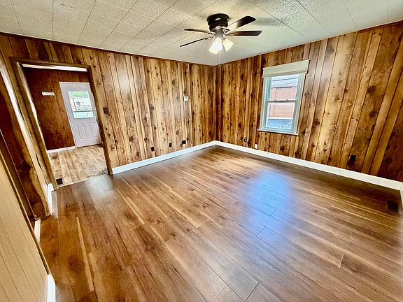 5th image of 109 Langdon St
