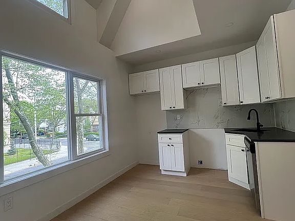 3rd image of 93-07 69th Ave #2