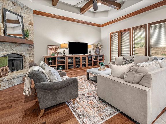 4th image of 4601 Tonbridge Dr