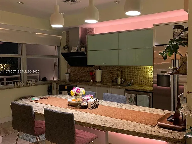 18031 Biscayne Blvd #Penthouse 01 — Photo 7