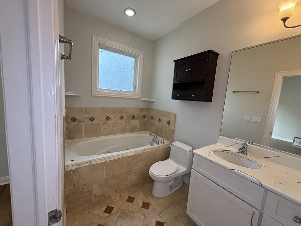 2153 W Belmont Ave #2 — Photo 17