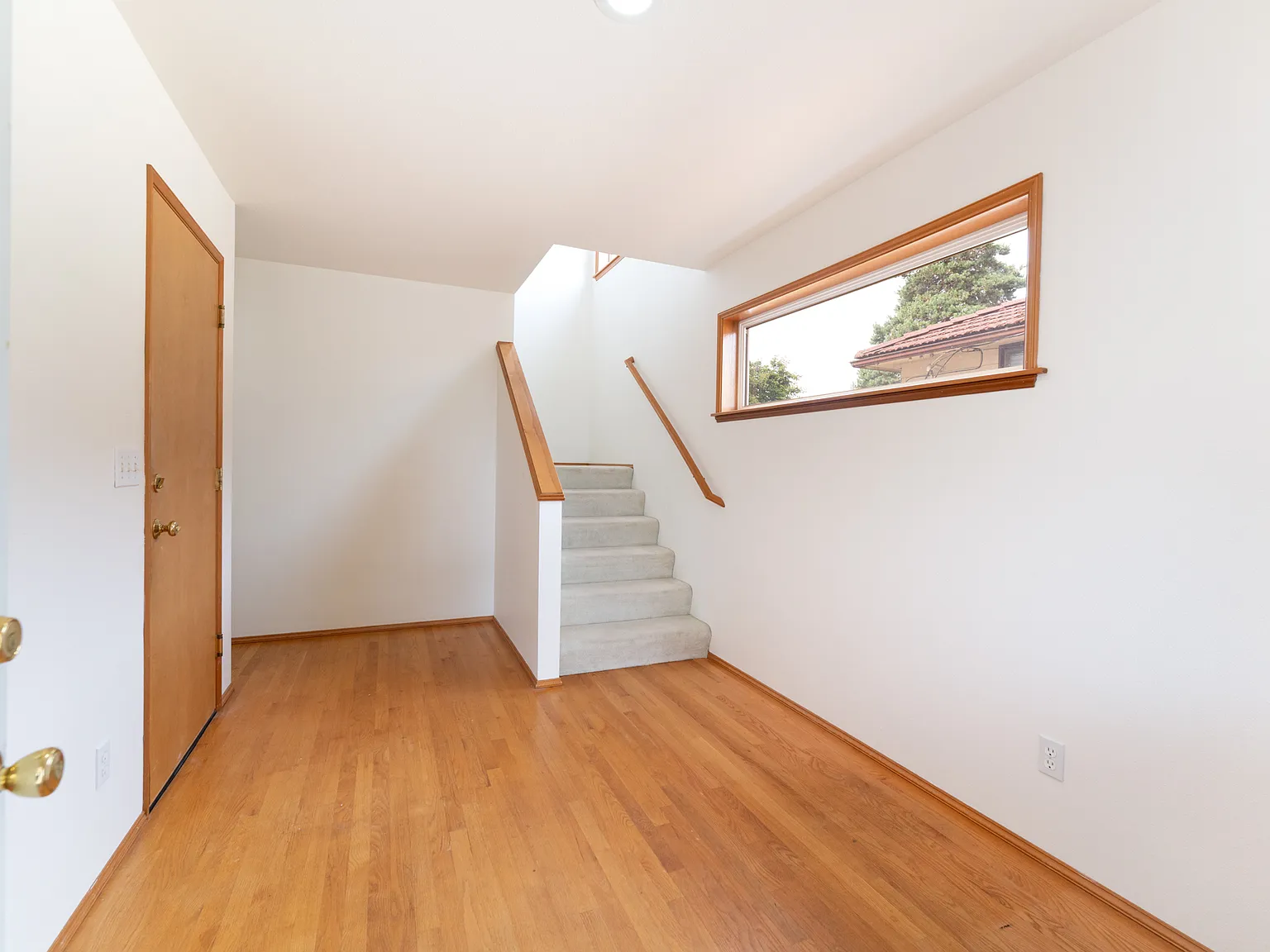 8843 39th Ave S Seattle WA 98118 (Leasing Only) PTC - 1 — Photo 4