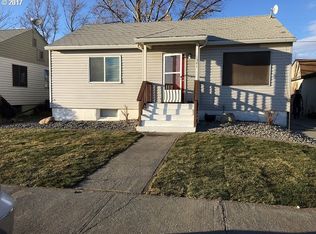 1541 8th St, Umatilla, OR 97882