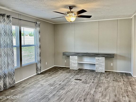 3rd image of 5348 Rutledge Pike Lot 4