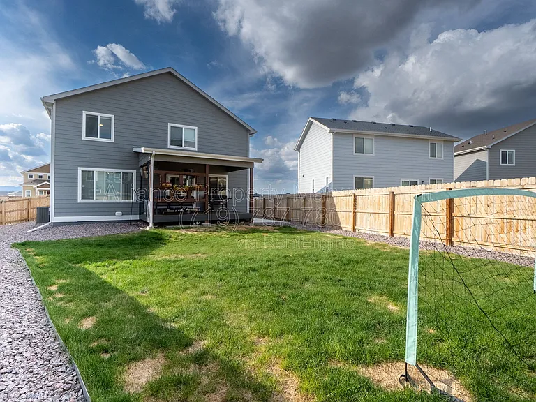10477 Luneth Dr — Photo 26