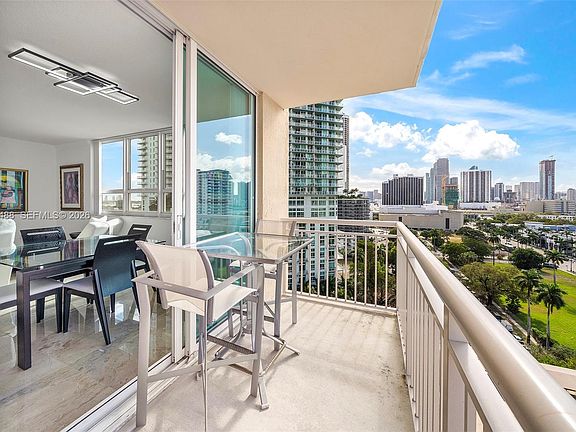 4th image of 2000 N Bayshore Dr APT 1502