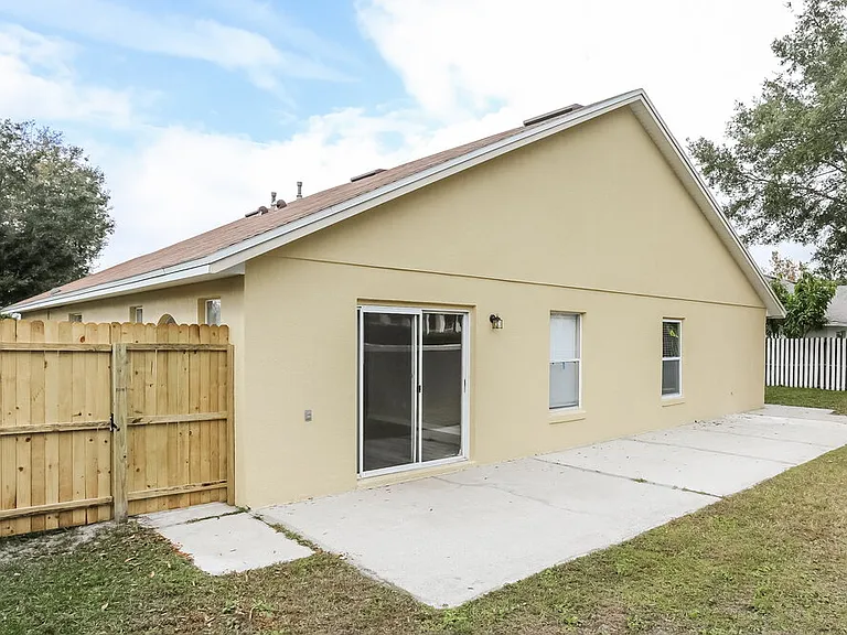 747 Citrus Cove Dr — Photo 15