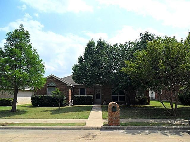 1st image of 3018 Lance Ln