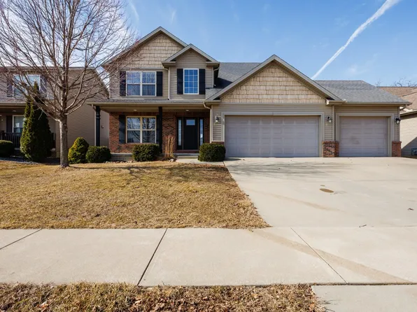 1517 Kell Ave, Bloomington, IL 61705