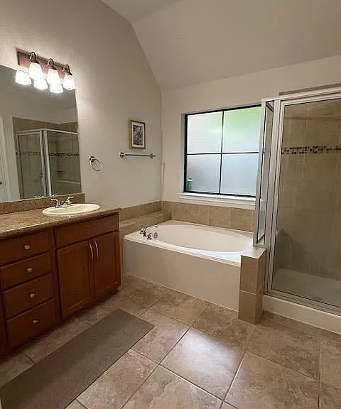 3815 Snowdance Ct — Photo 9