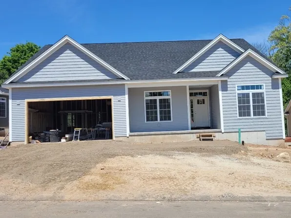 5 Sandalwood Dr Unit 5, Wilbraham, MA 01095