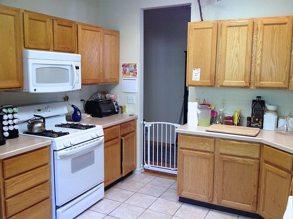 Spacious kitchen