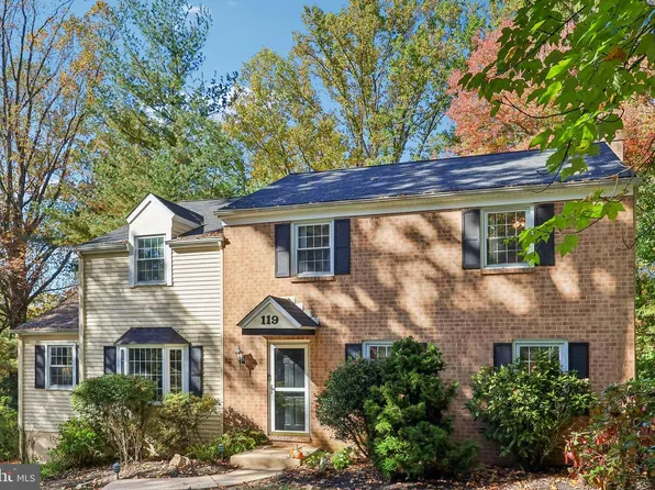 119 Maggies Ln, Downingtown, PA 19335