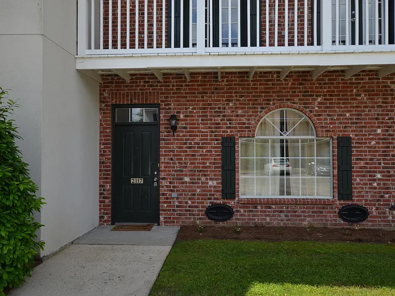 2117 Cypress Hall Aly — Photo 1