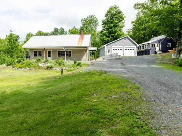 759 Jackson Pond Road, Concord Twp, ME 04920