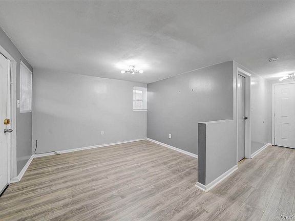 2nd image of 1318 E 58th St #1