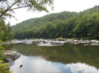 2983 Marybill Rd, Nettie, WV 26681