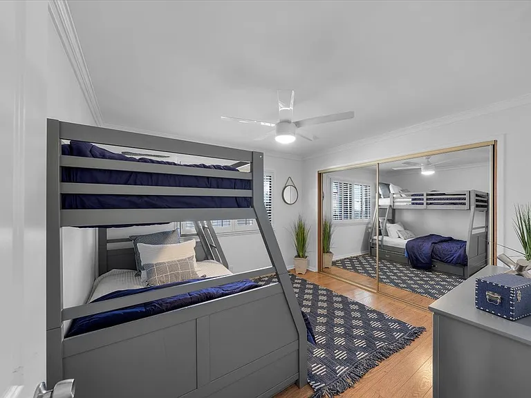644 Manhattan Beach Blvd #10 — Photo 15