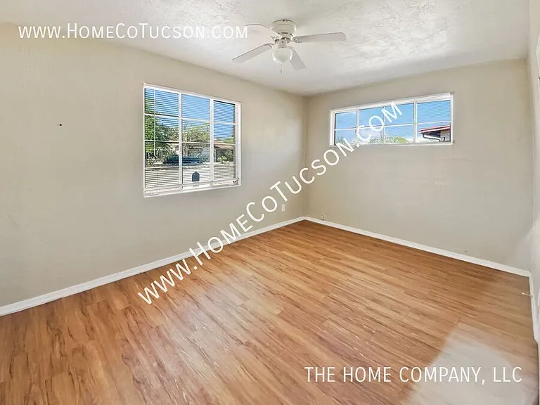 5452 E Linden St — Photo 21